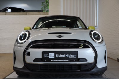 MINI Cooper SE Camden Edition