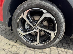 MG EHS PHEV Luxury