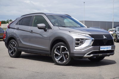 Mitsubishi Eclipse Cross 2,4 PHEV Sport Tech CVT 4WD 5d
