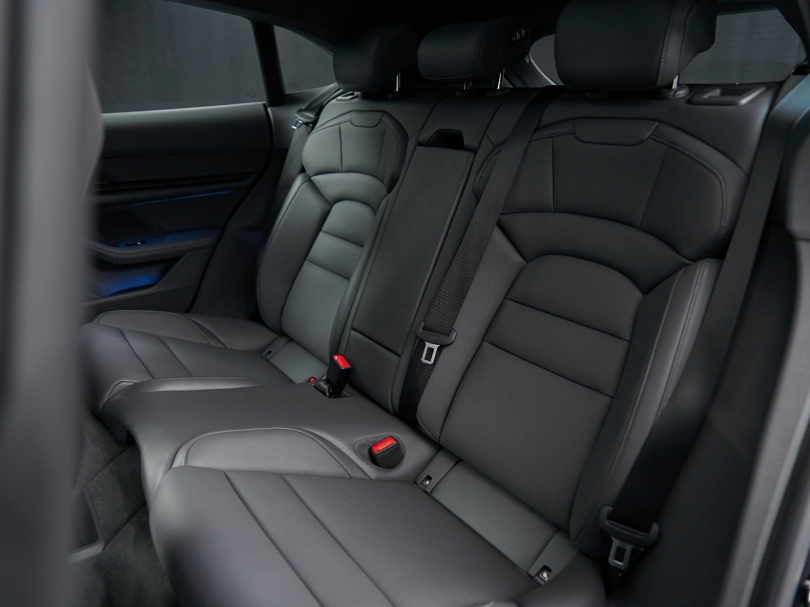 Gallery image 18 of 18