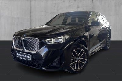 BMW iX1 eDrive20 M-Sport - 0