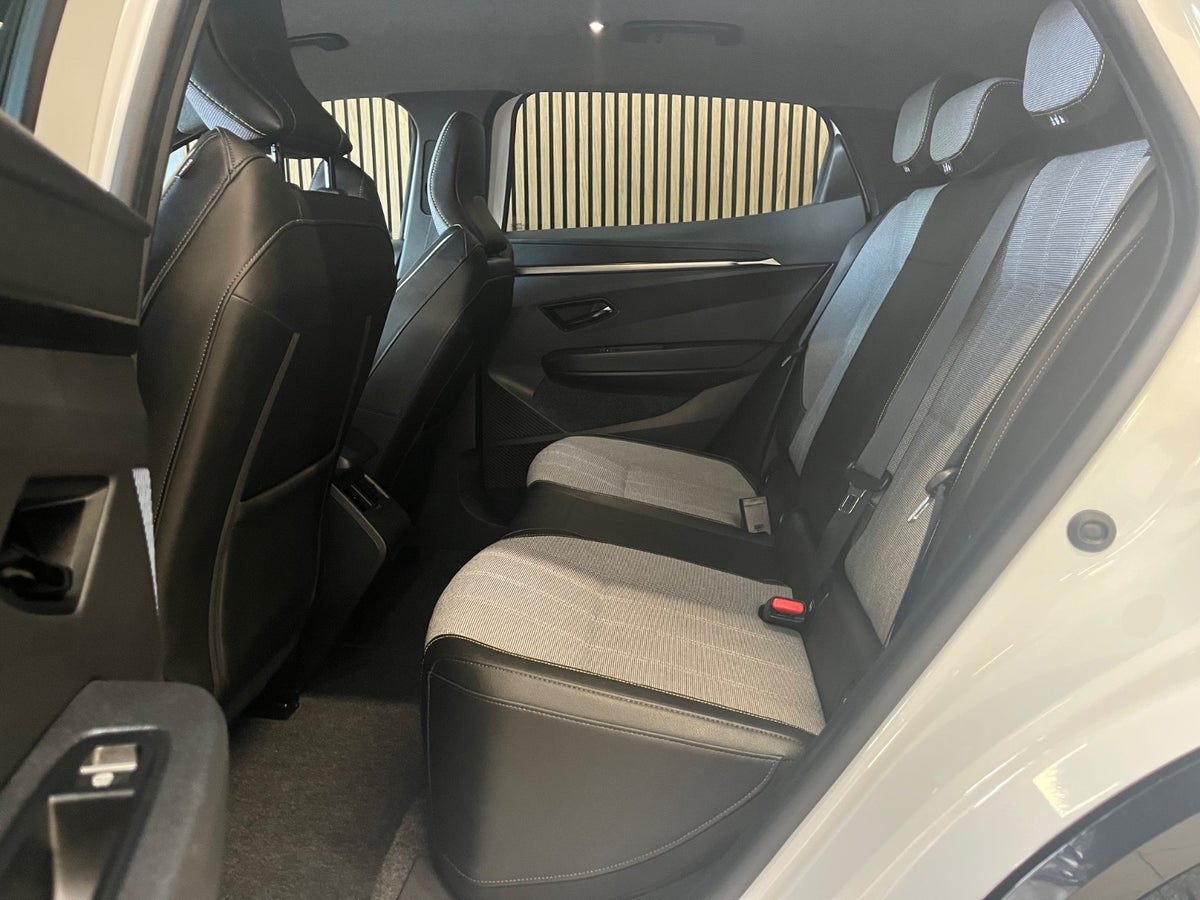 Renault Megane E-Tech Techno+