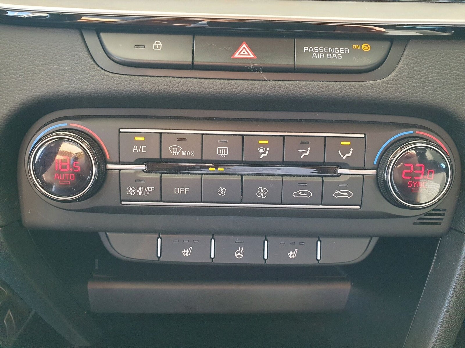 Kia Ceed PHEV Prestige SW DCT