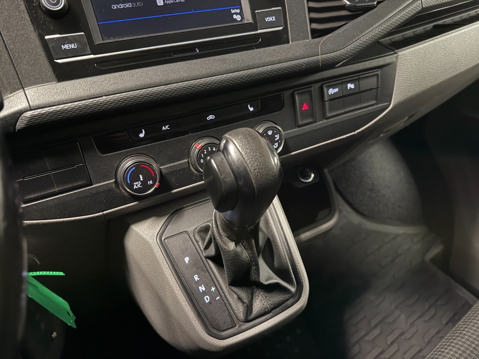 VW Transporter TDi 199 Kassevogn DSG 4Motion lang