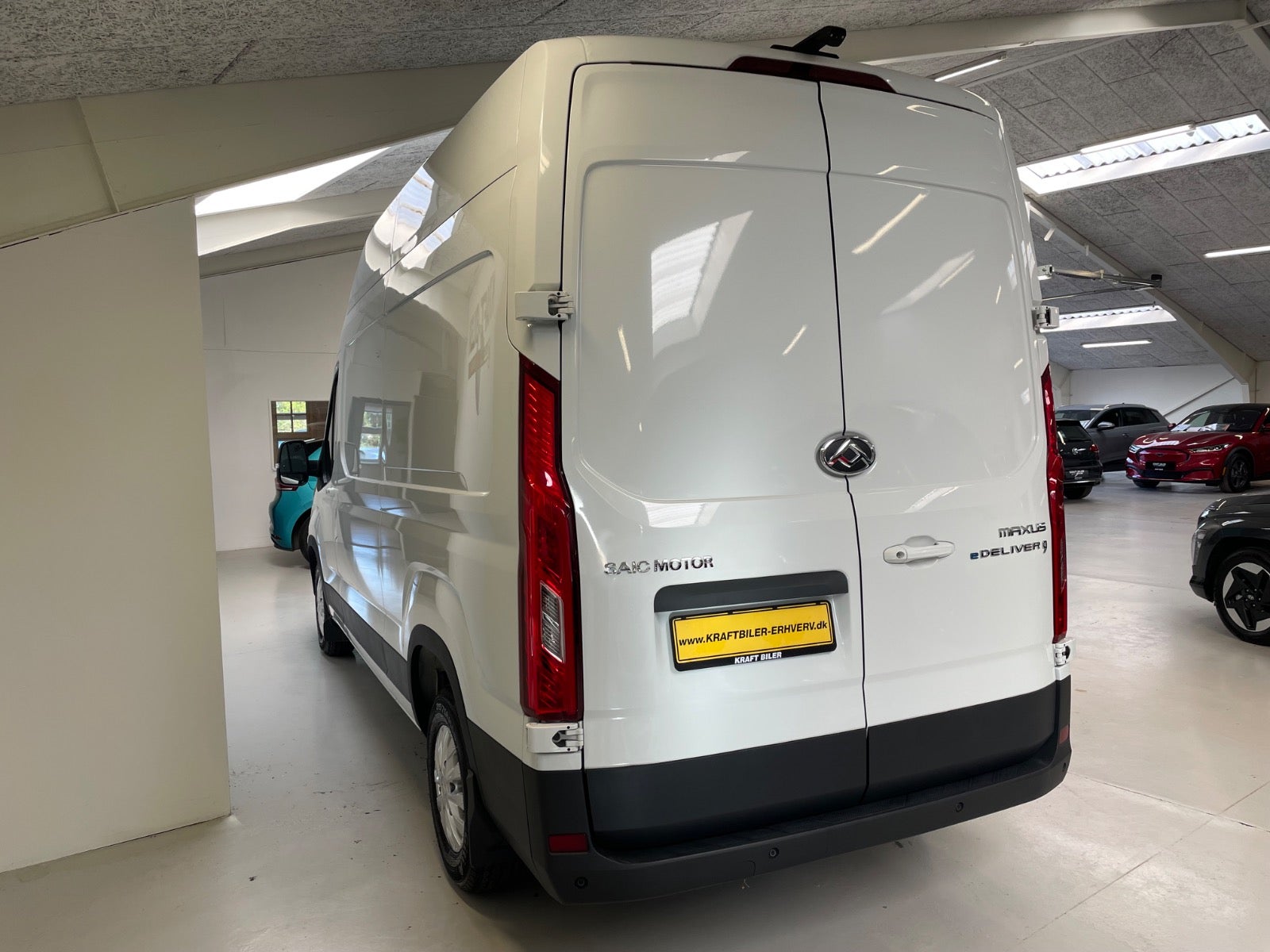 Billede af Maxus e-Deliver 9 88 L3H3 Kassevogn