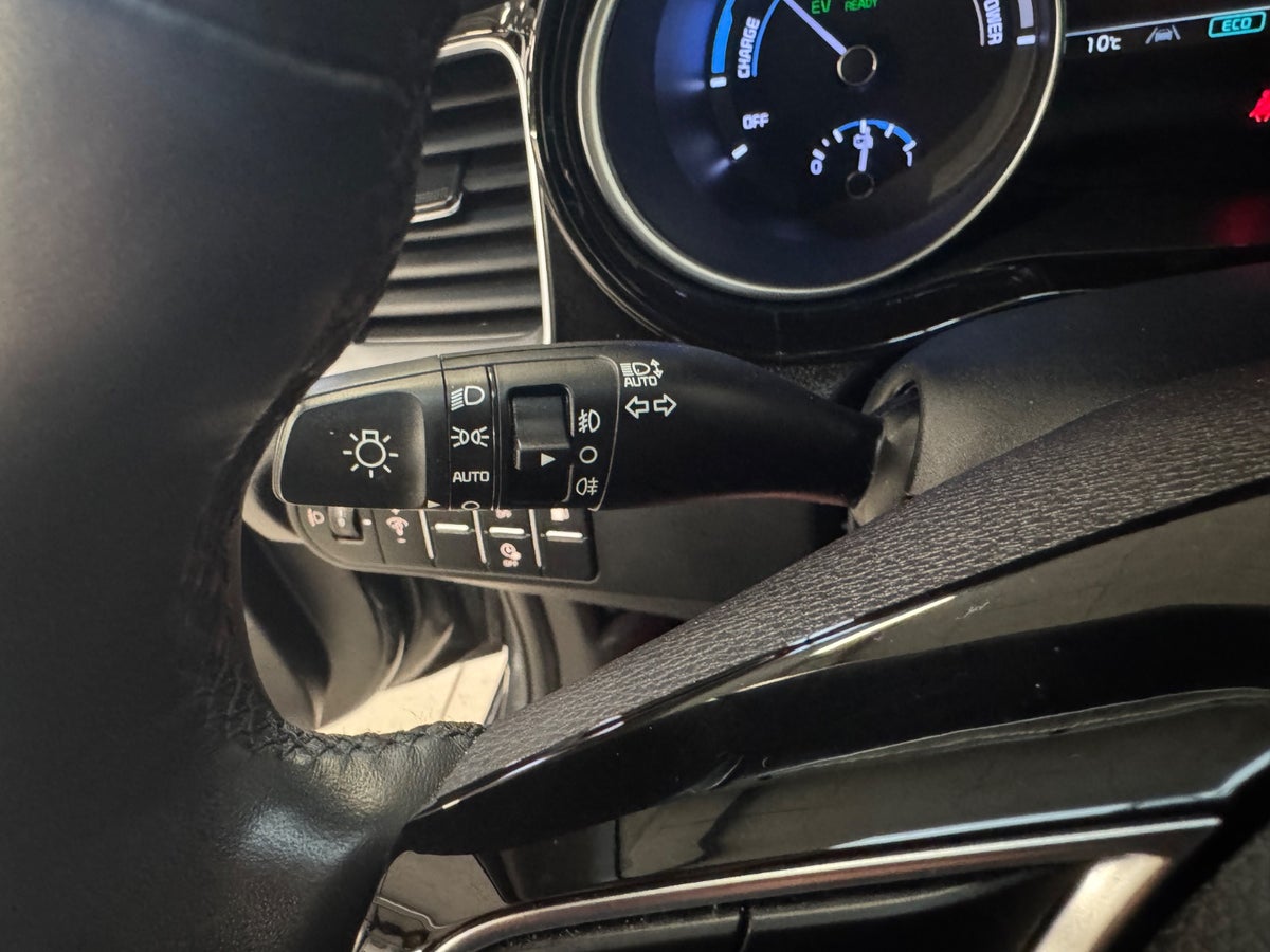 Kia Ceed PHEV Prestige SW DCT