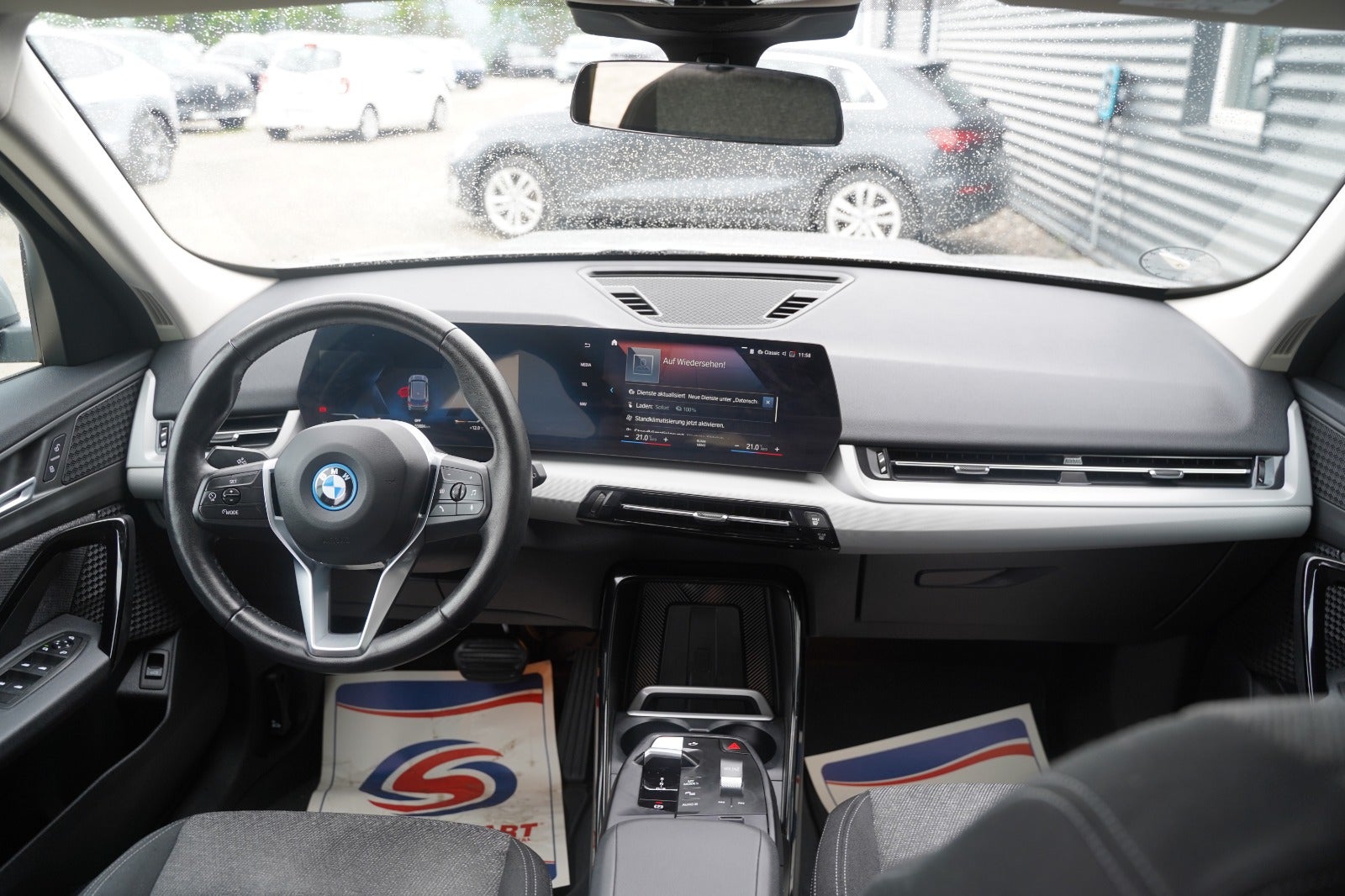 Billede af BMW iX1 xDrive30