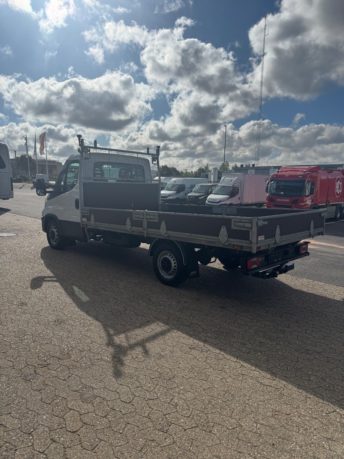 Billede af Iveco Daily 2,3 35S14 4100mm Lad AG8