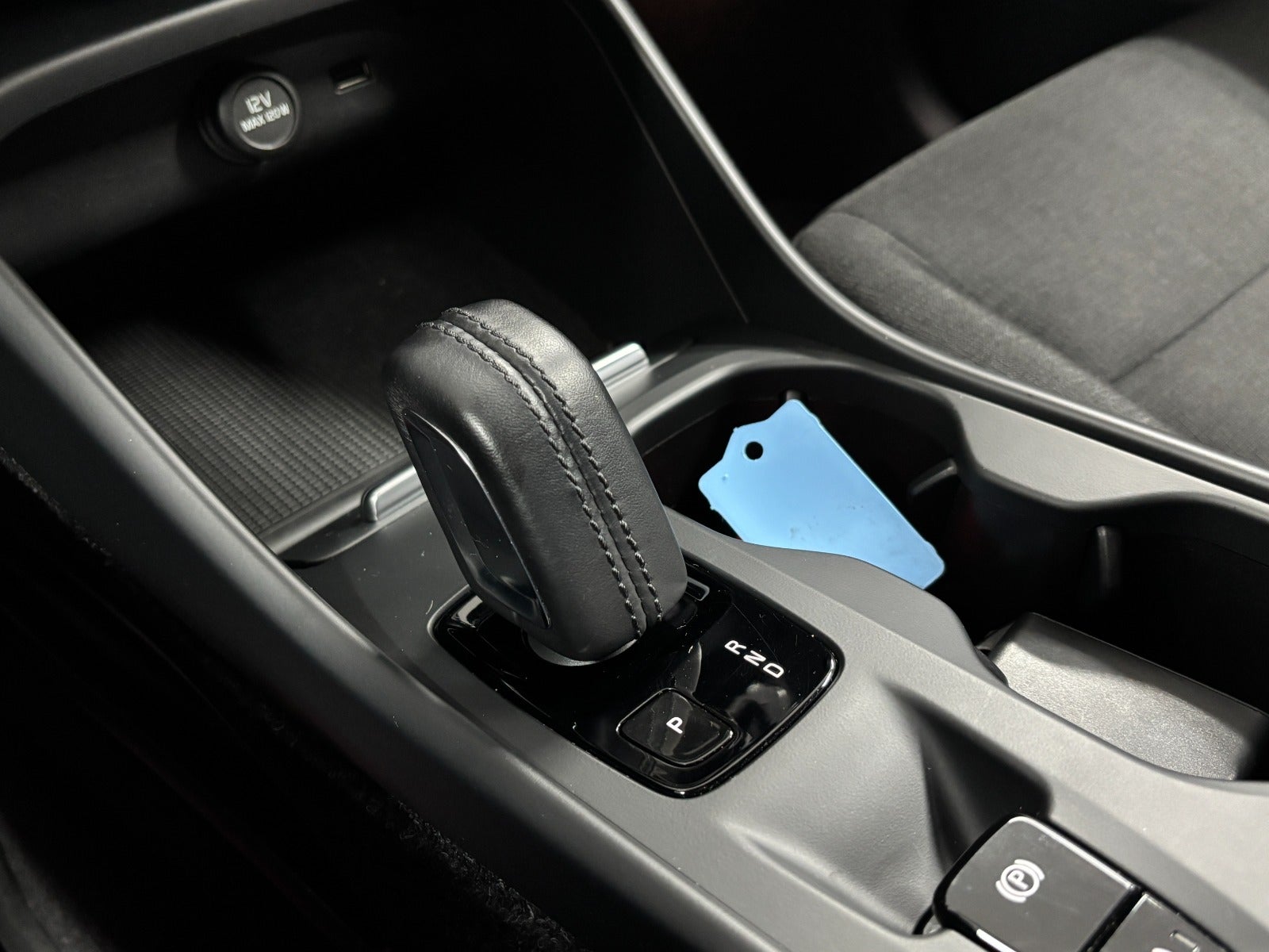 Billede af Volvo XC40 2,0 T4 190 Momentum aut.