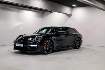 Porsche Panamera GTS 4,0 Sport Turismo PDK 5d