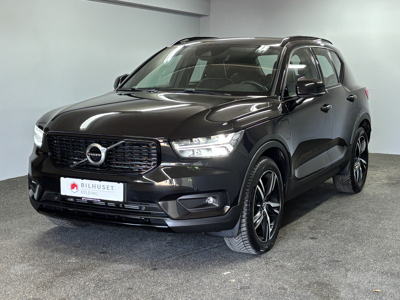 Billede af Volvo XC40 1,5 T5 ReCharge R-Design aut.