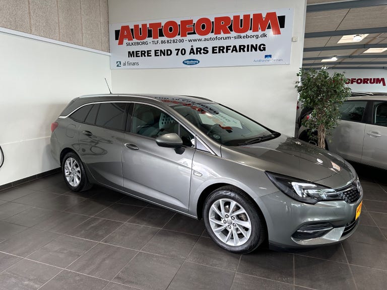 Opel Astra D 122 Elegance Sports Tourer Van