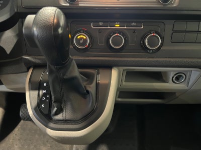 VW Transporter TDi 150 Kassevogn DSG lang