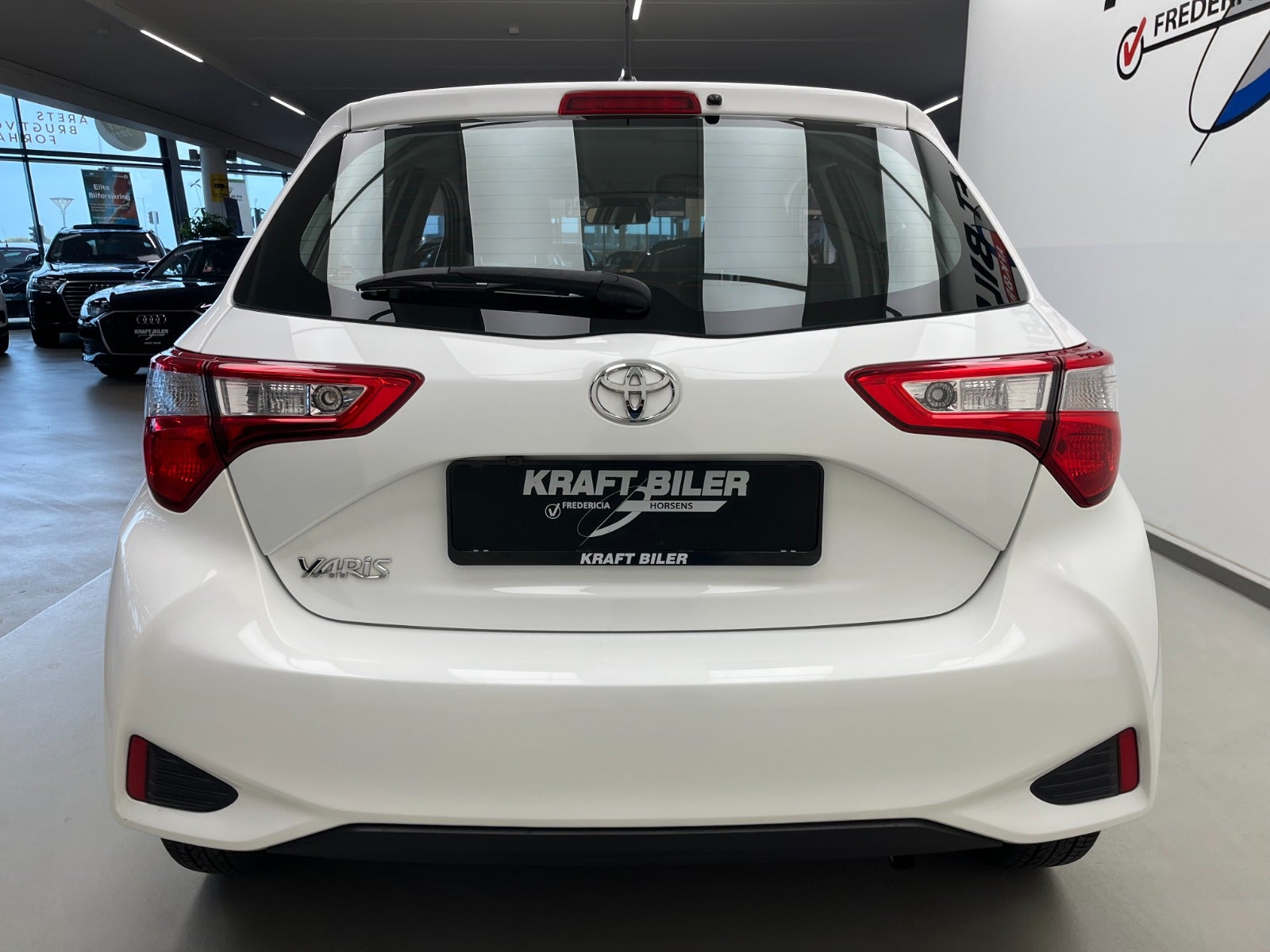 Billede af Toyota Yaris 1,0 VVT-i T2