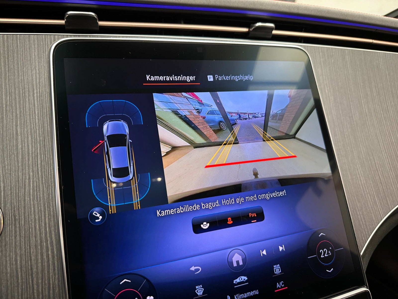 Billede af Mercedes EQE350  AMG Line