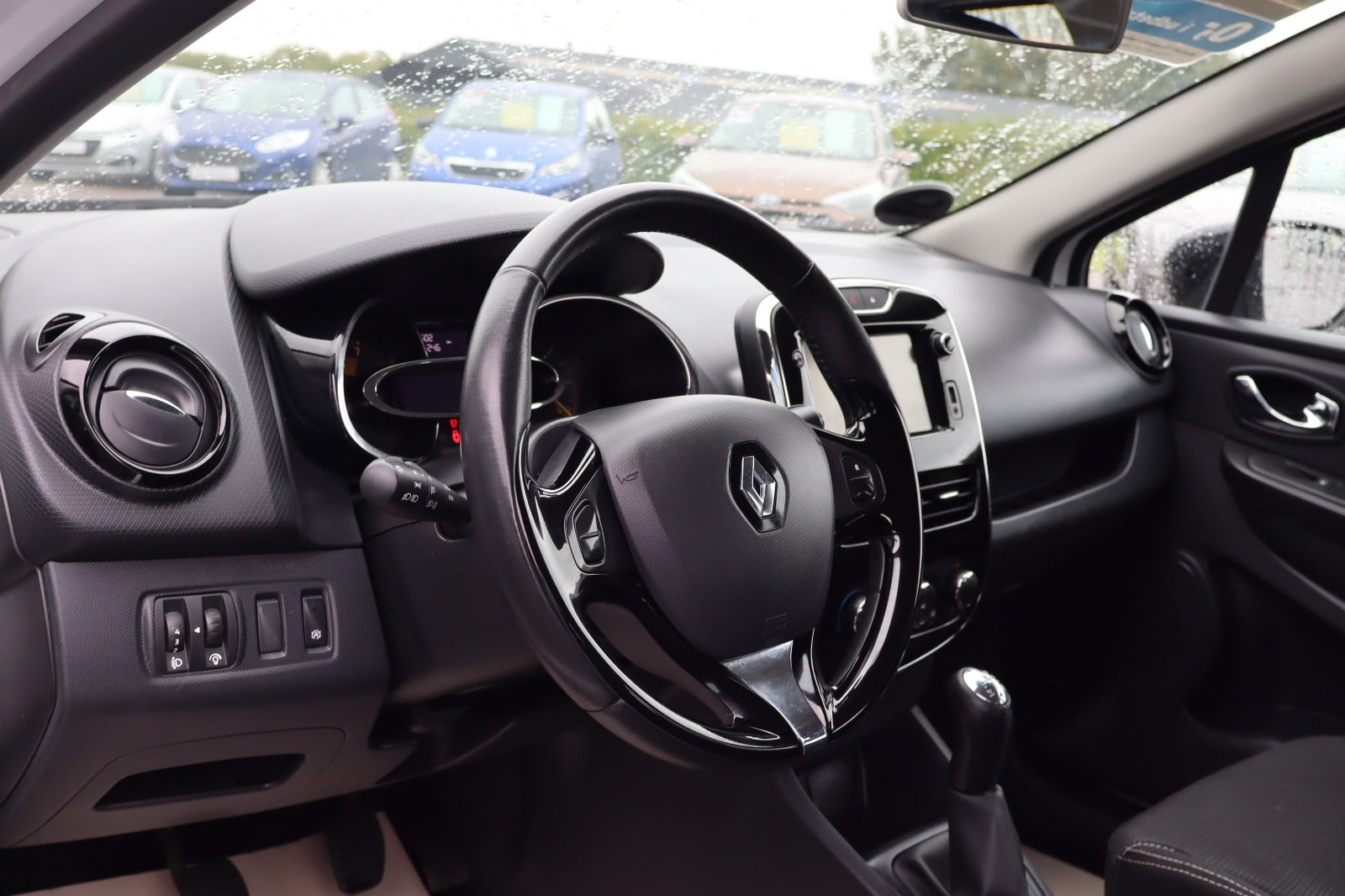 Billede af Renault Clio IV 0,9 TCe 90 Expression Sport Tourer