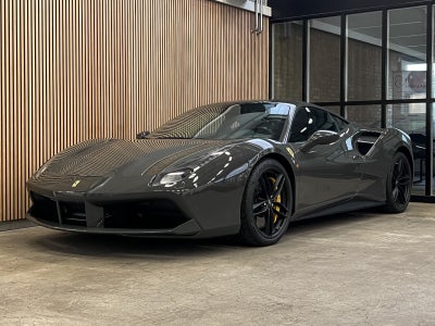 Ferrari 488 GTB 3,9 DCT 2d