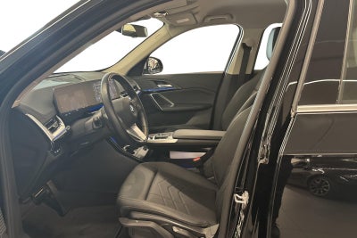 BMW iX1 xDrive30 X-Line - 4