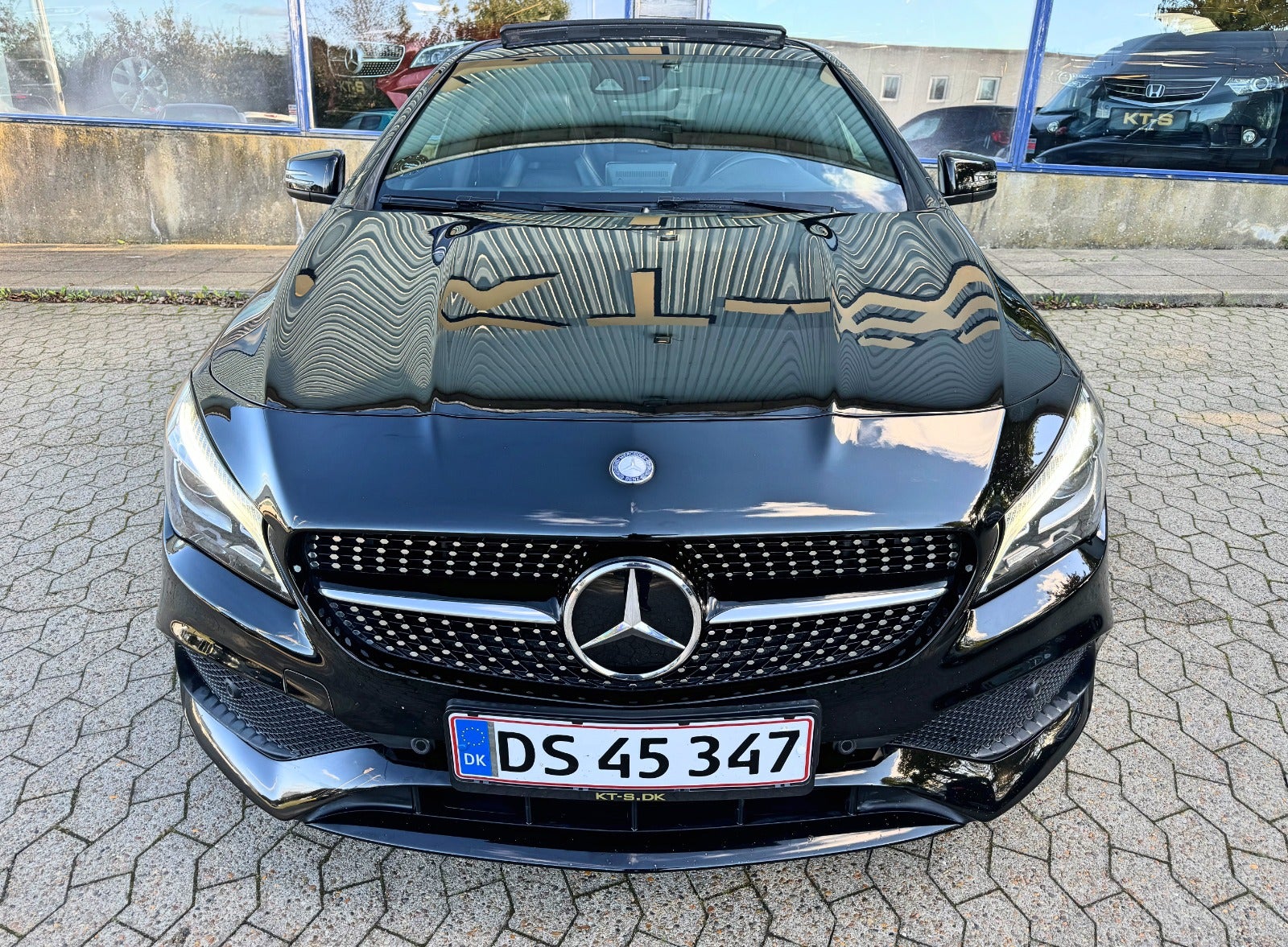 Mercedes CLA250 2017