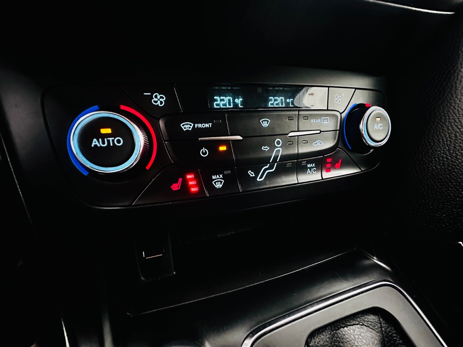 Billede af Ford Focus 1,0 SCTi 125 Titanium stc. aut.