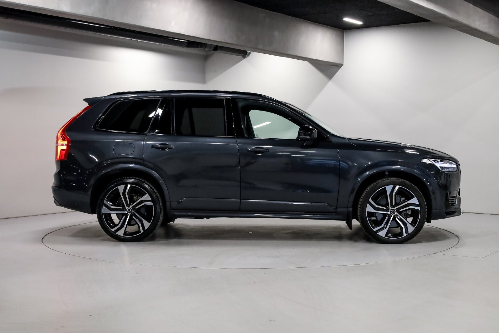 Volvo XC90 2,0 T8 ReCharge R-Design aut. AWD 7prs