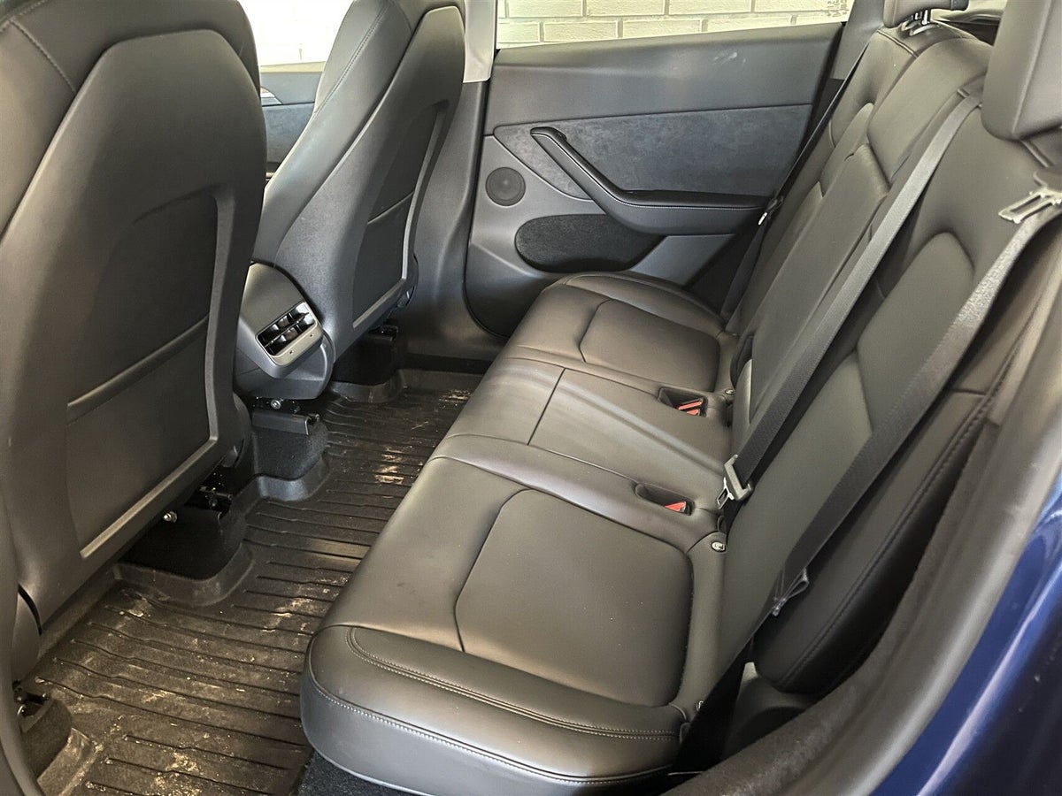 Tesla Model Y Long Range RWD billede 10