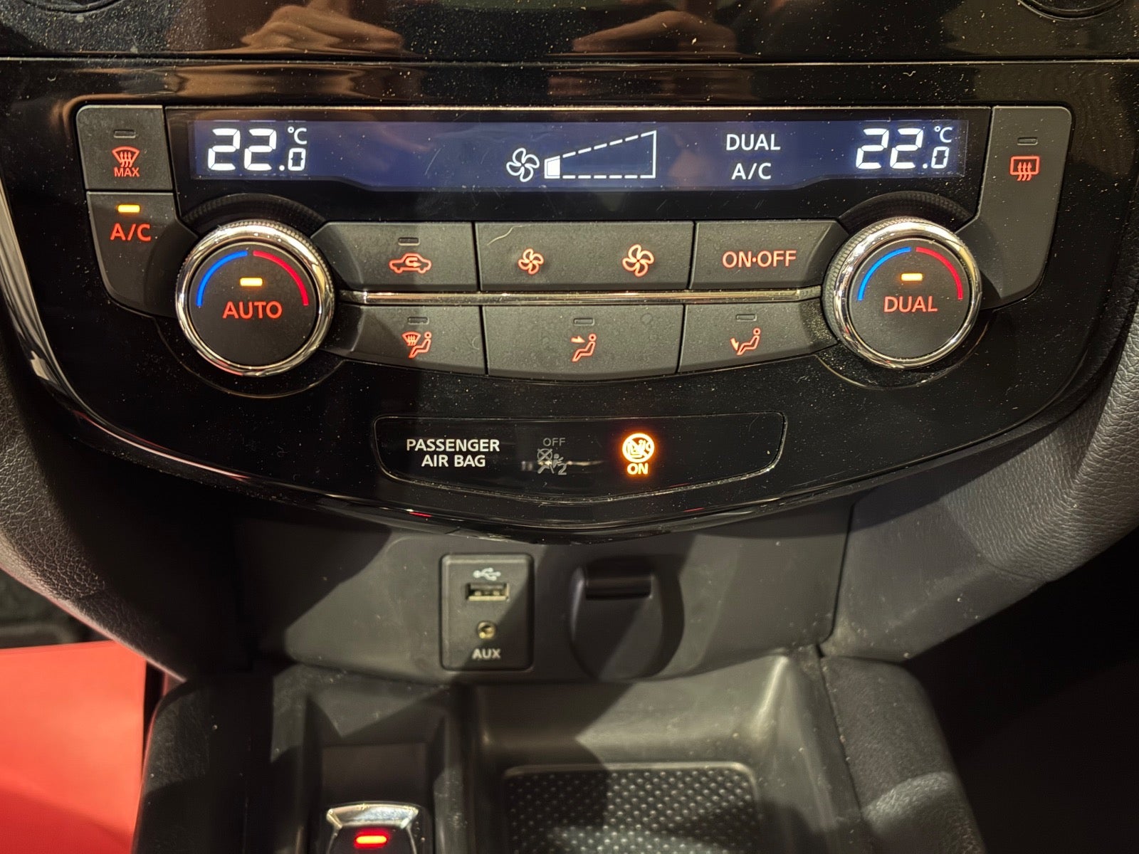 Billede af Nissan X-Trail 1,6 Dig-T 163 Tekna Van