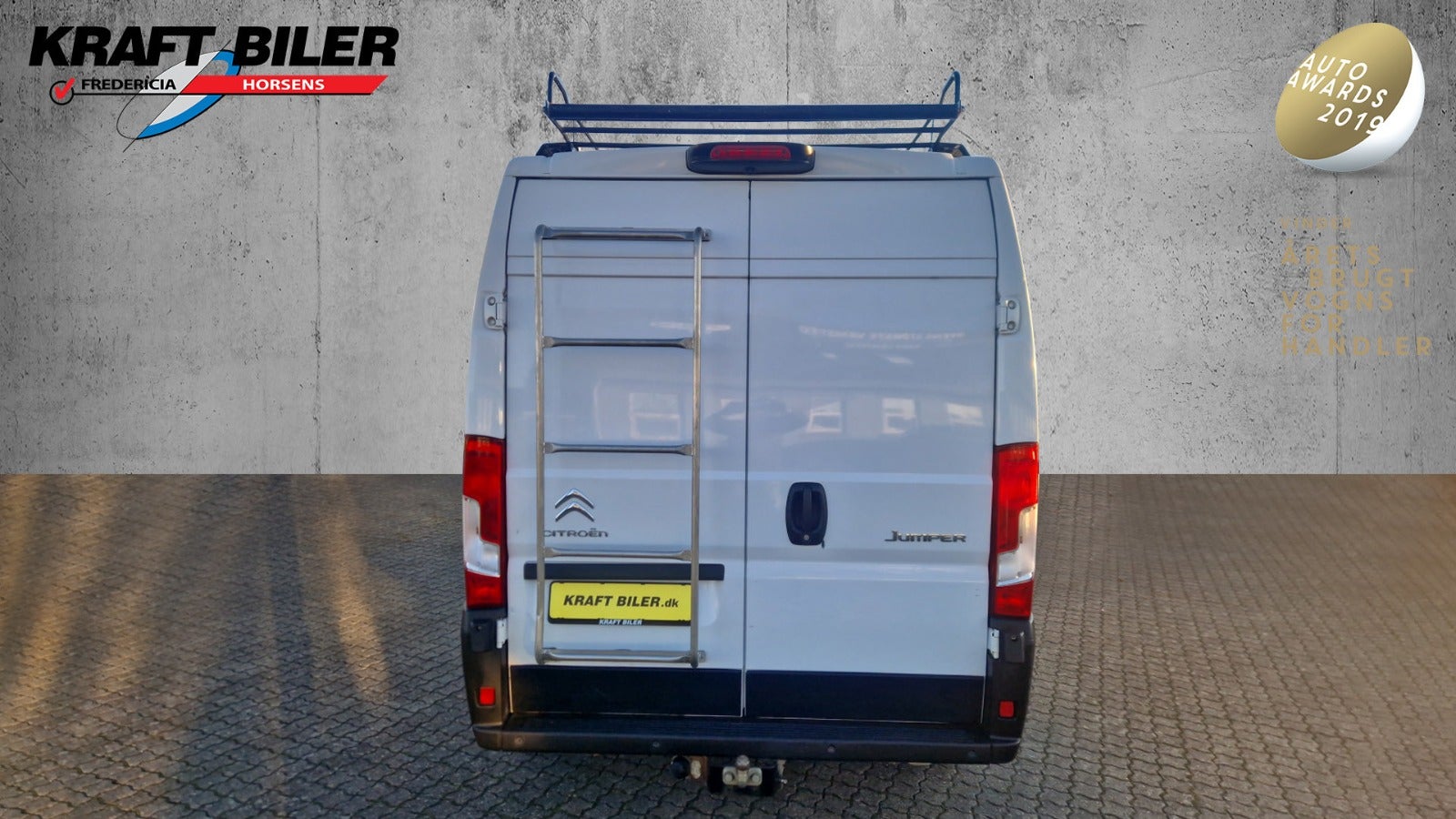 Billede af Citroën Jumper 33 2,2 BlueHDi 140 L2H2 FlexLine