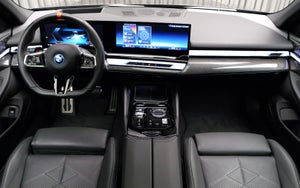 BMW i5 M60 Touring xDrive