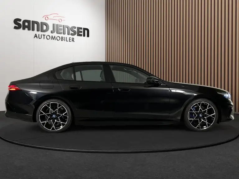 BMW i5 M60 M-Sport xDrive