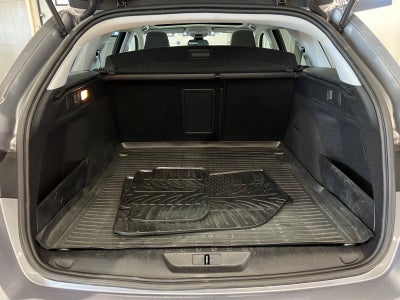 Peugeot 308 BlueHDi 120 Allure Sky SW
