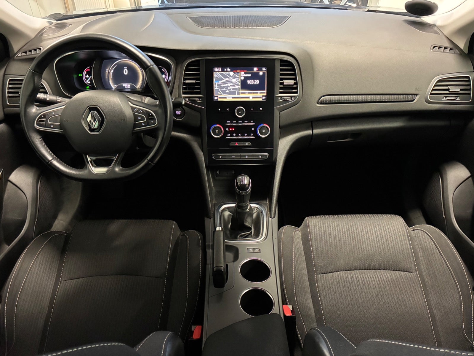 Billede af Renault Megane IV 1,2 TCe 130 Zen Sport Tourer