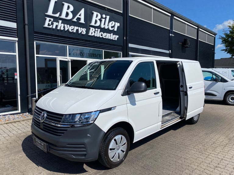 VW Transporter TDi 150 Kassevogn DSG lang