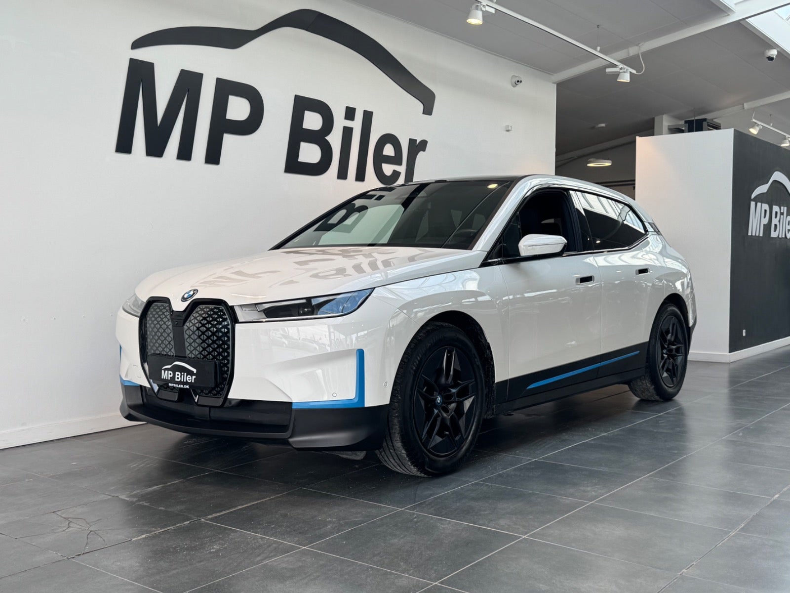 Billede af BMW iX  xDrive40 Sport