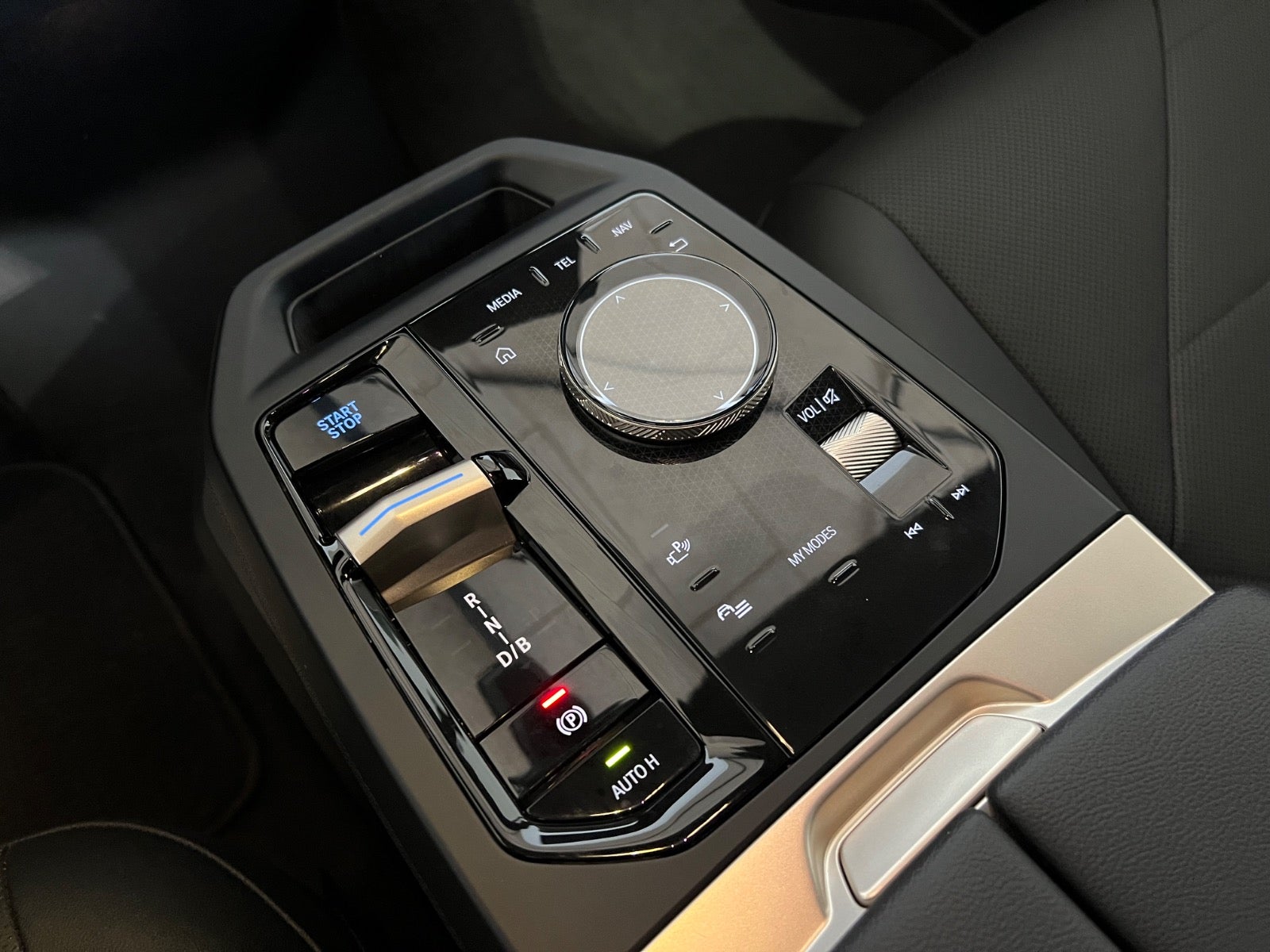 BMW iX xDrive40 Sport