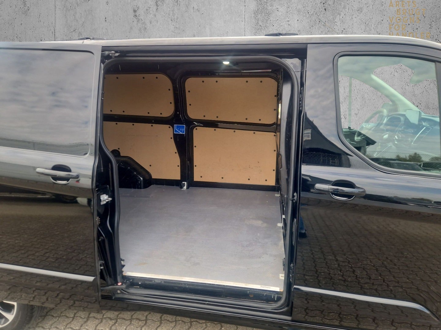 Billede af Ford Transit Custom 310S 2,0 TDCi 170 Sport aut.