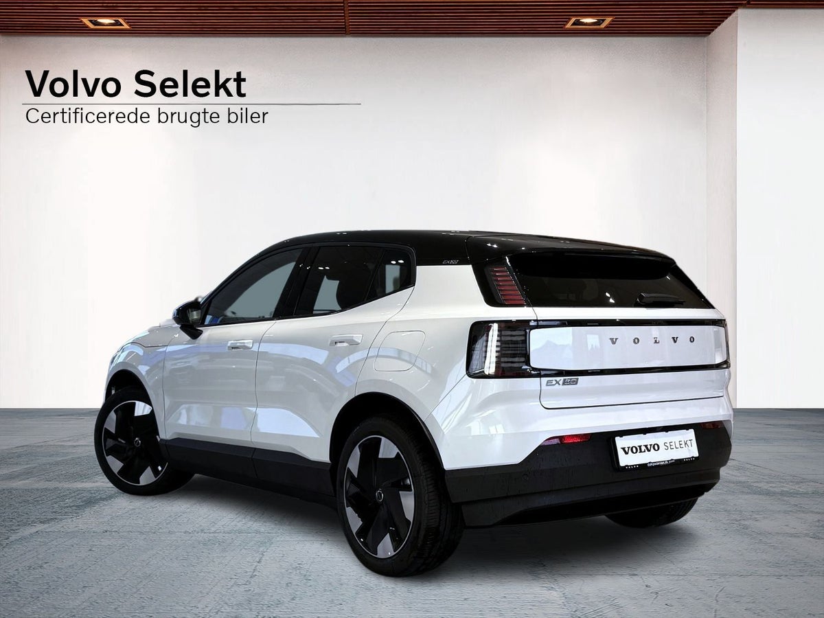 Volvo EX30 Extended Range Plus billede 2