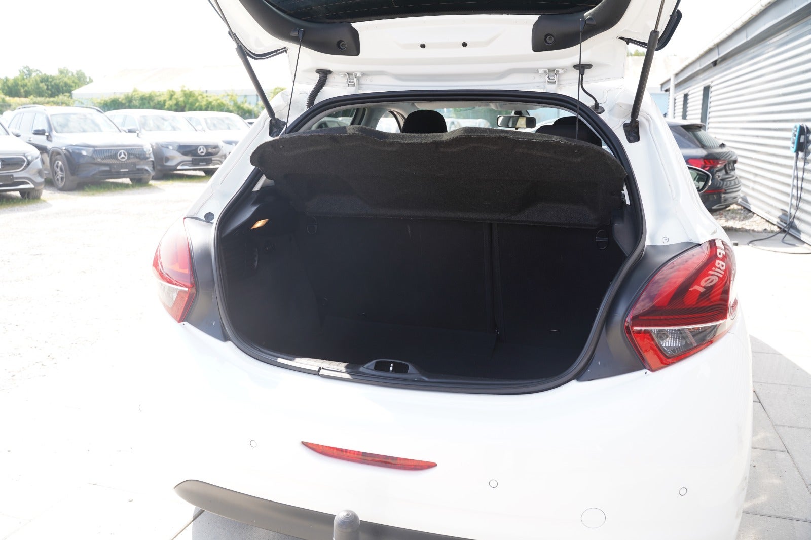 Billede af Peugeot 208 1,6 BlueHDi 100 Active+