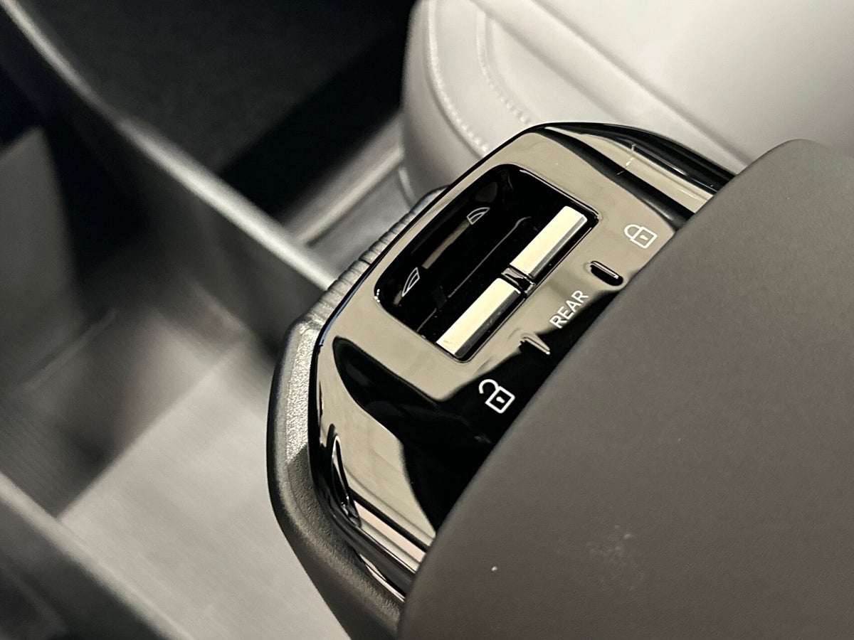 Volvo EX30 Extended Range Core billede 16