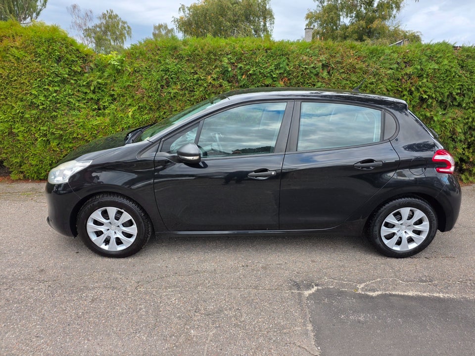 Peugeot 208, Billede 5