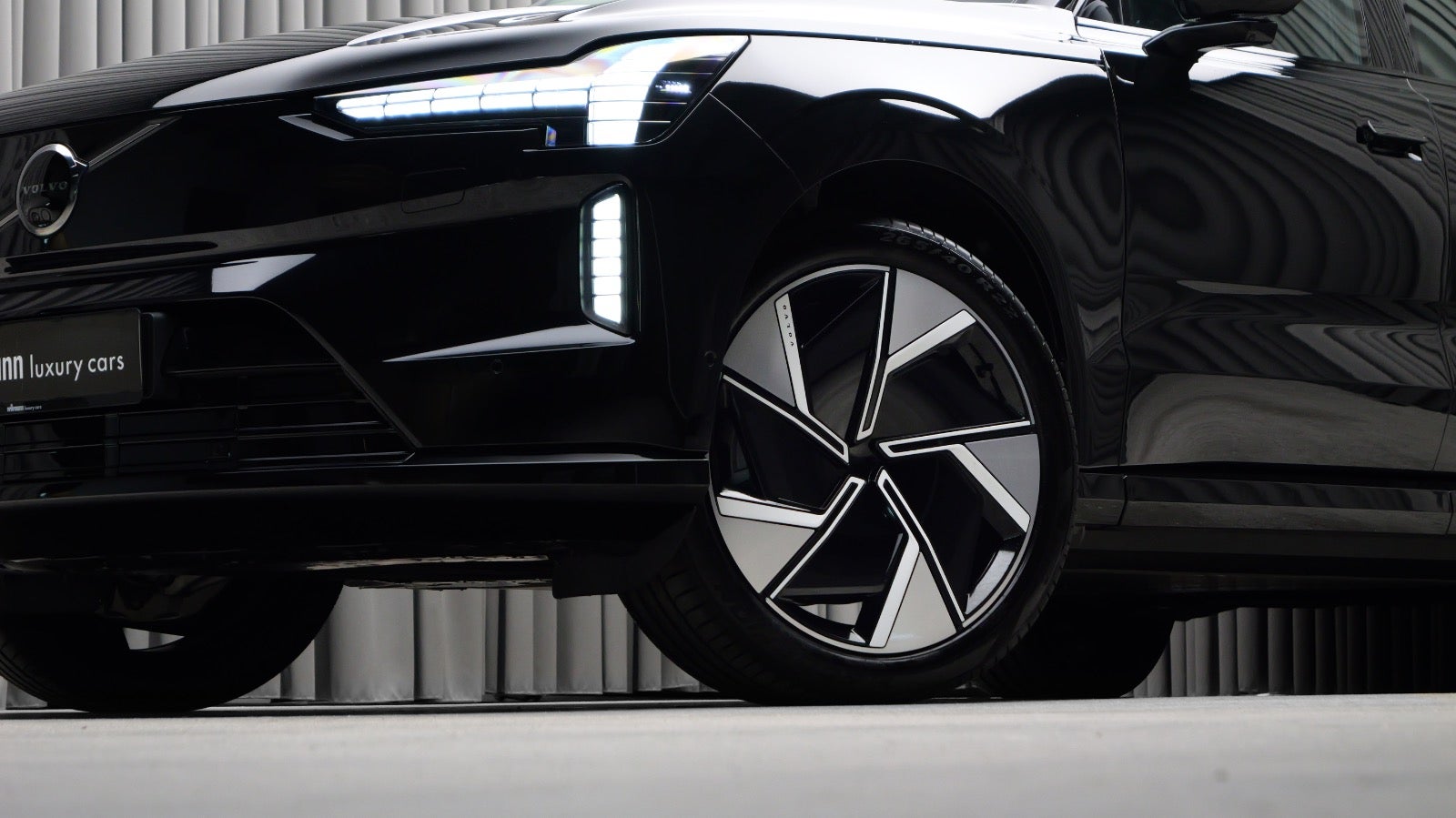 Volvo EX90 Plus 7prs