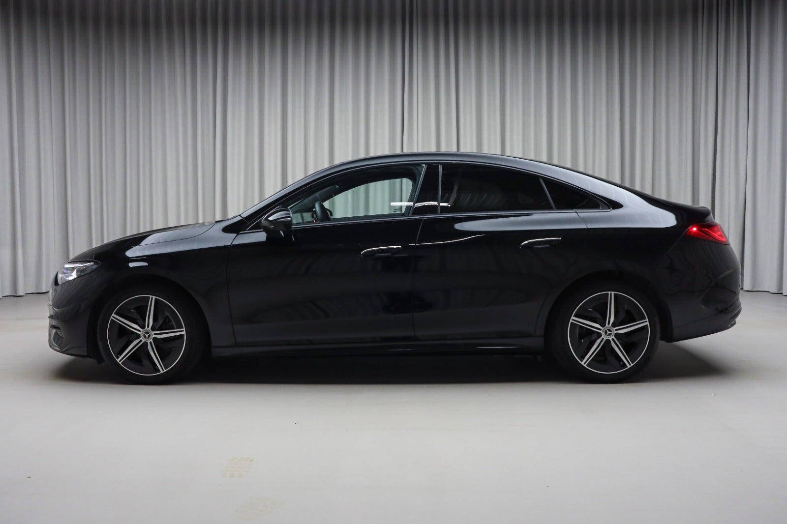 Mercedes-Benz CLA 250+ (6/8)