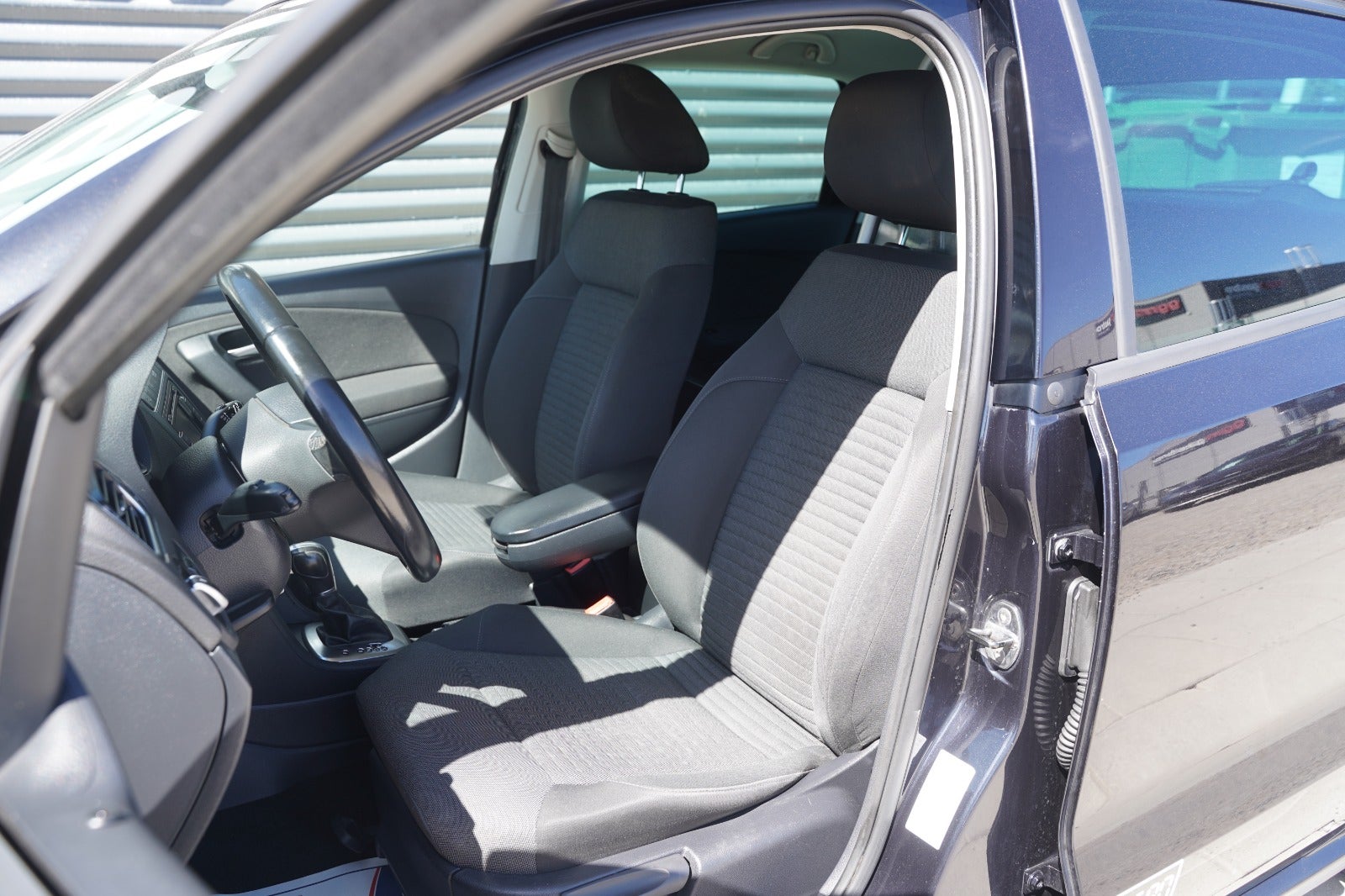 Billede af VW Polo 1,6 TDi 90 Comfortline DSG Van