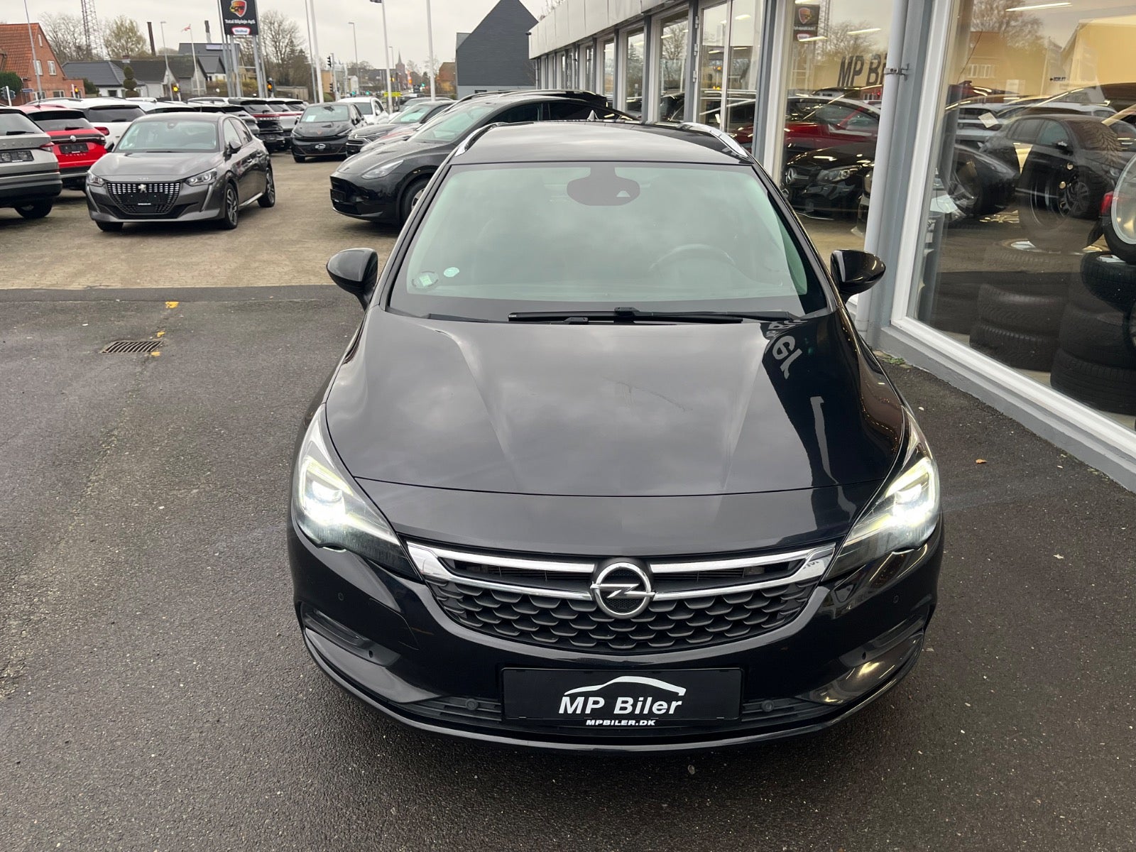 Billede af Opel Astra 1,4 T 150 Dynamic Sports Tourer aut.