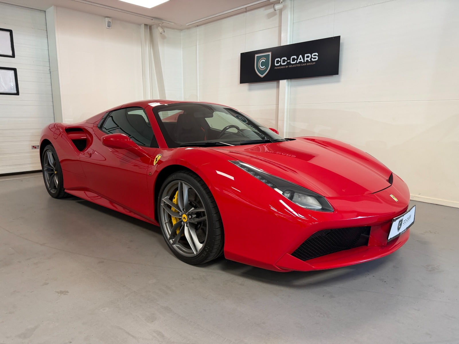 Ferrari 488 Spider 3,9 DCT