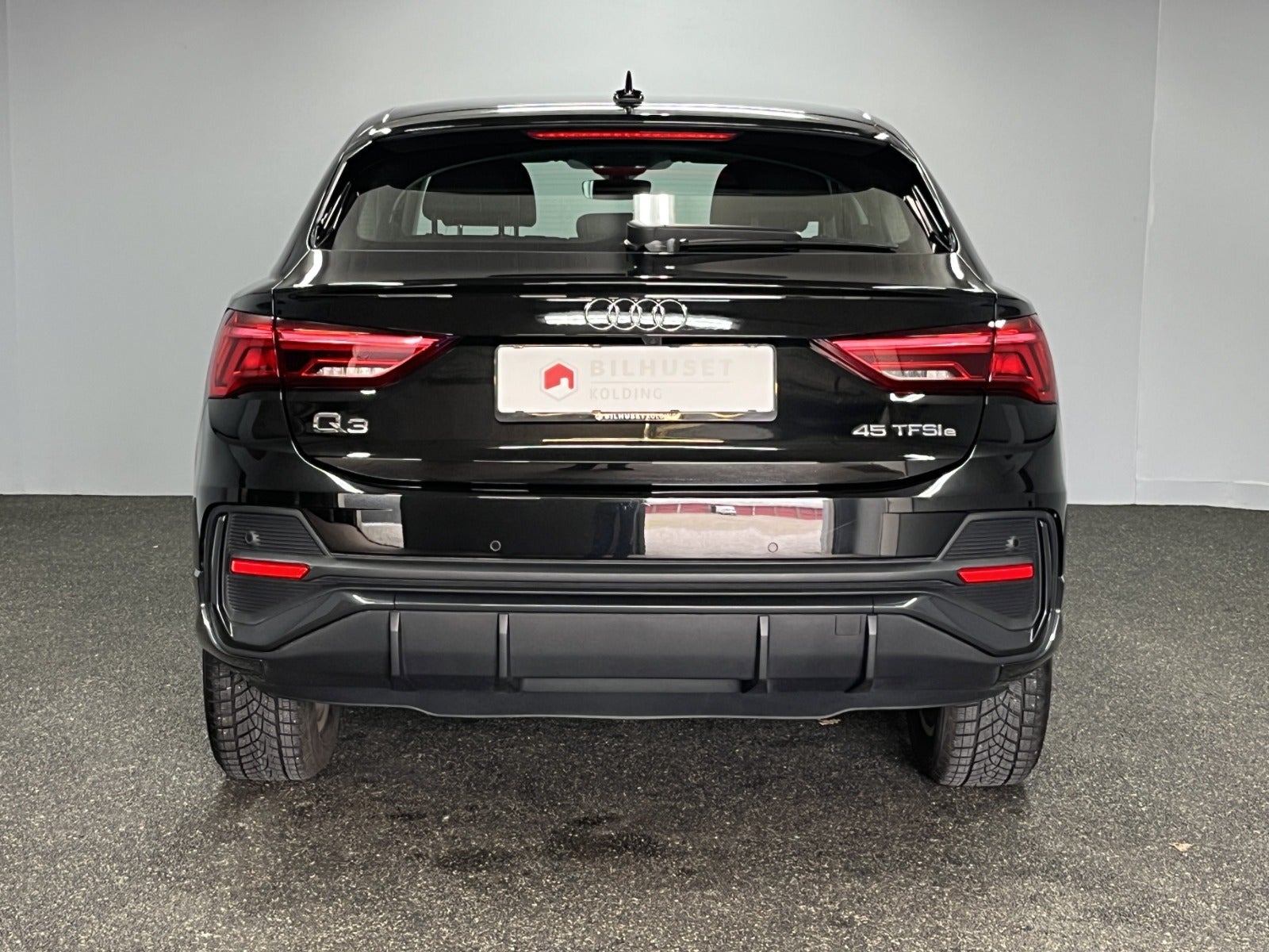 Billede af Audi Q3 45 TFSi e Attitude plus Sportback S-tr.