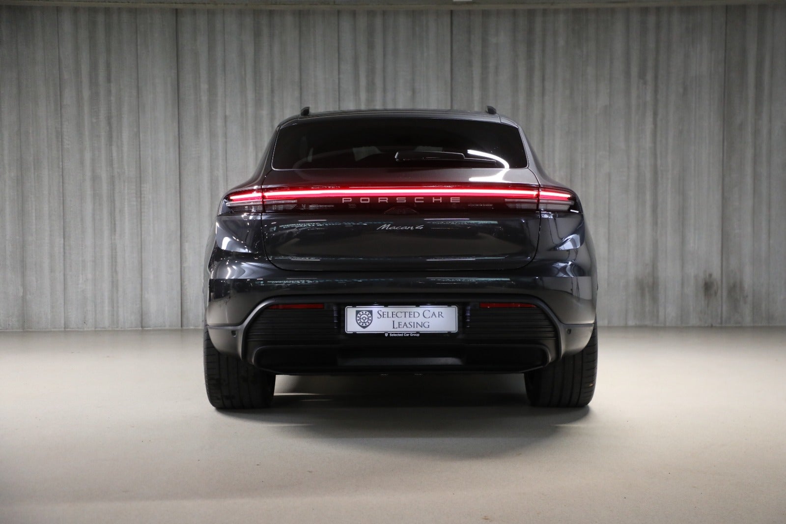 Porsche Macan 4