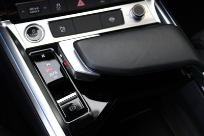 Audi e-tron S-line quattro