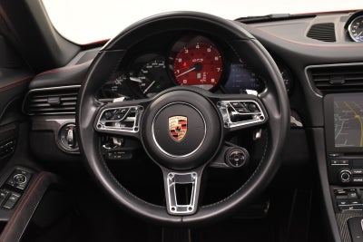 Porsche 911 Targa 4 GTS PDK