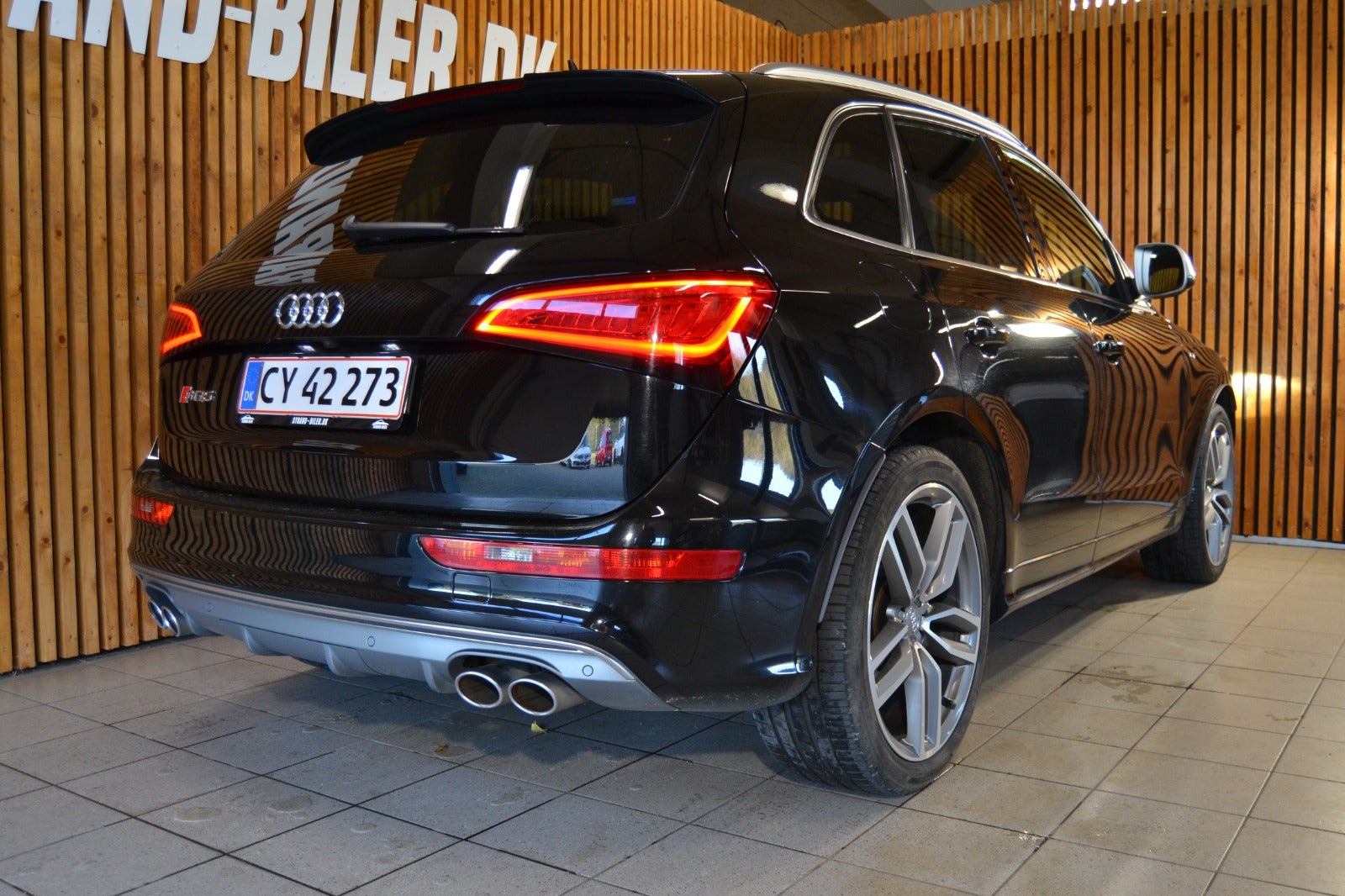 Audi SQ5 2014